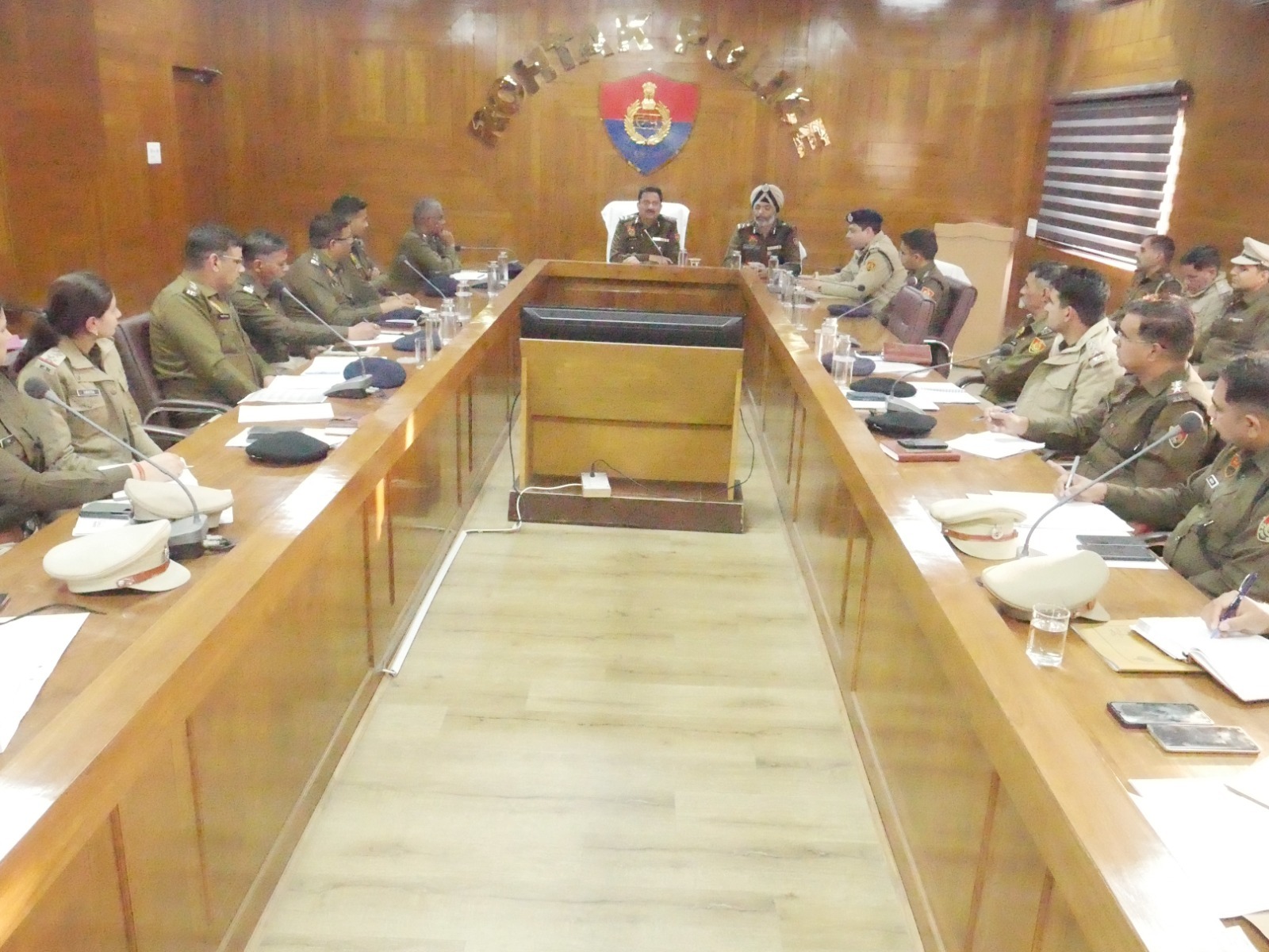 एडीजीपी हरदीप सिंह दून ने किया कानून एवं व्यवस्था कम्पनी का किया निरीक्षण