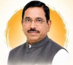 प्रल्हाद जोशी बने देश के नए शिक्षा मंत्री, धर्मेंद्र प्रधान के इस्तीफे के बाद संभाला कार्यभार
