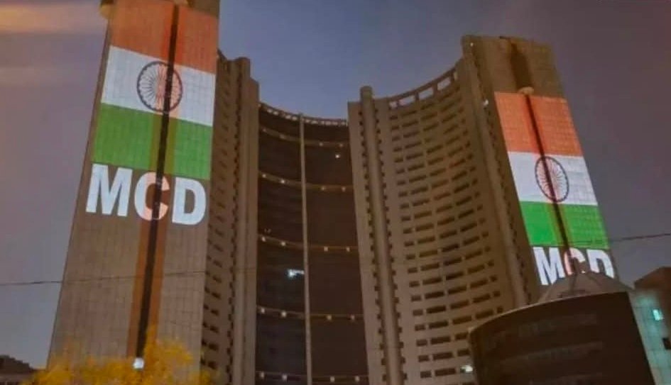 एमसीडी के अनुबंधित कर्मचारियों को 60 साल तक नौकरी की गारंटी, महापौर ने आयुक्त से 15 दिन में मांगी कार्ययोजना